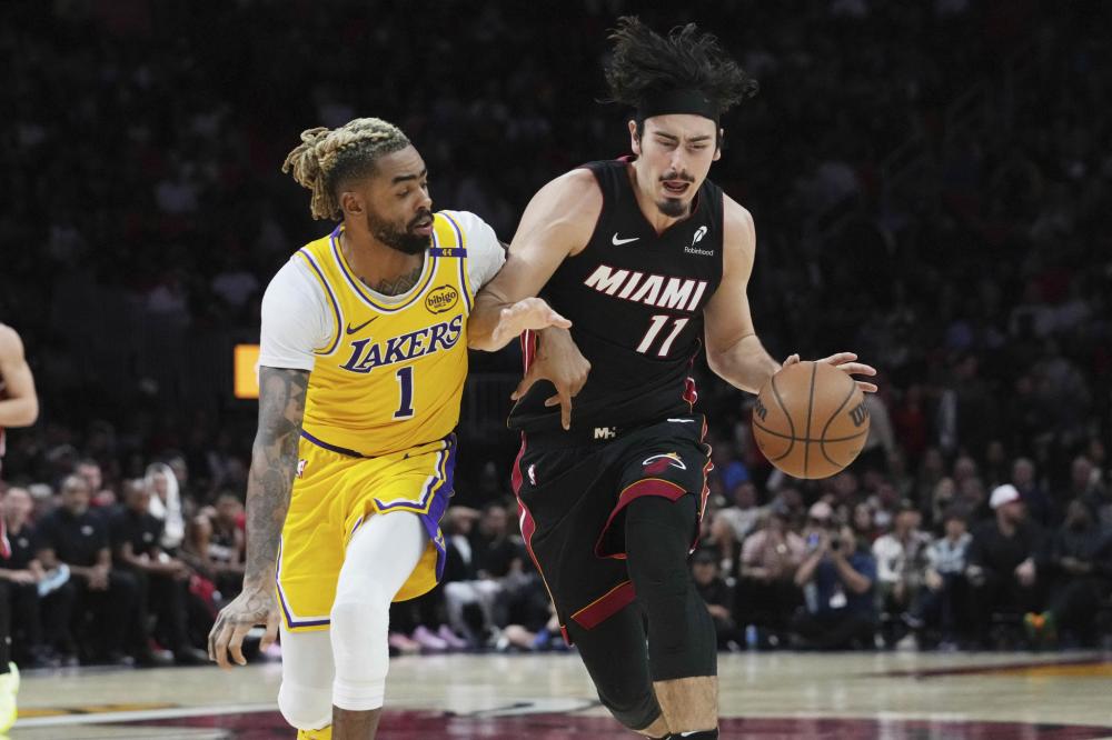 豪取三连胜 豪取三连胜